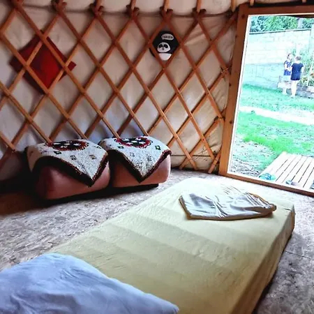 Campeggio Bulgarian Yurt *
